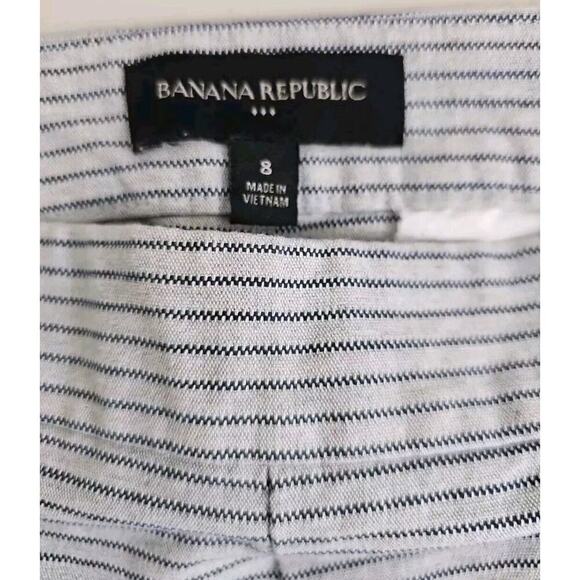 Banana Republic Factory~Woman Sz. 8~Gray/Blue Stripes Button Sides Shorts Cotton - Picture 2 of 9